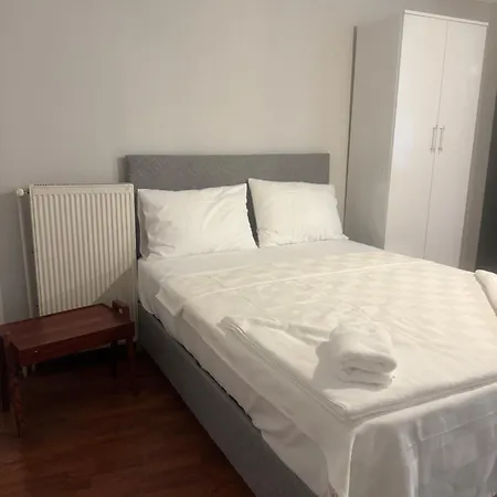 Disa - Elit Istanbul * Isztambul