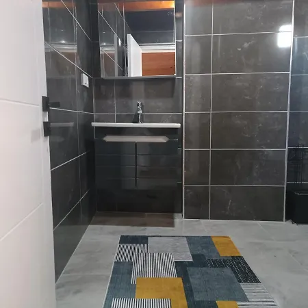 Disa - Elit Istanbul * Istanbul